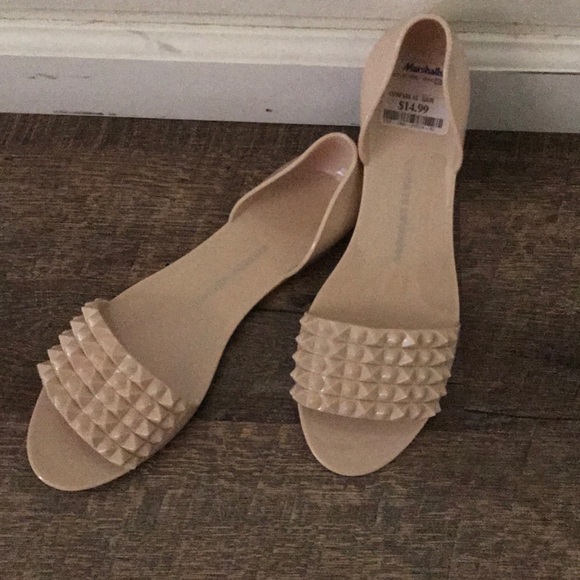 Chinese laundry plastic sandals - Picture 2 of 3